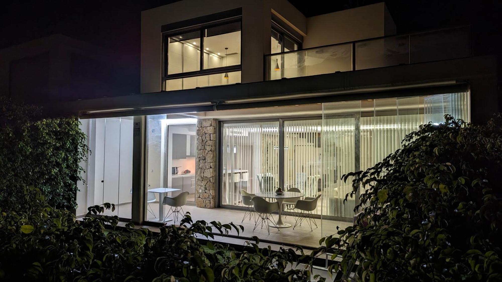 ויאחויוסה Paradise Beachfront Luxury Villa מראה חיצוני תמונה